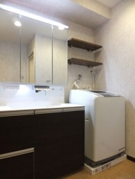 会話の弾むダイニング中心の生活に